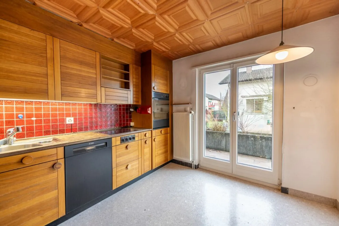 Maison individuelle avec jardin et possibilités d'aménagement - Photo 6 sur 13