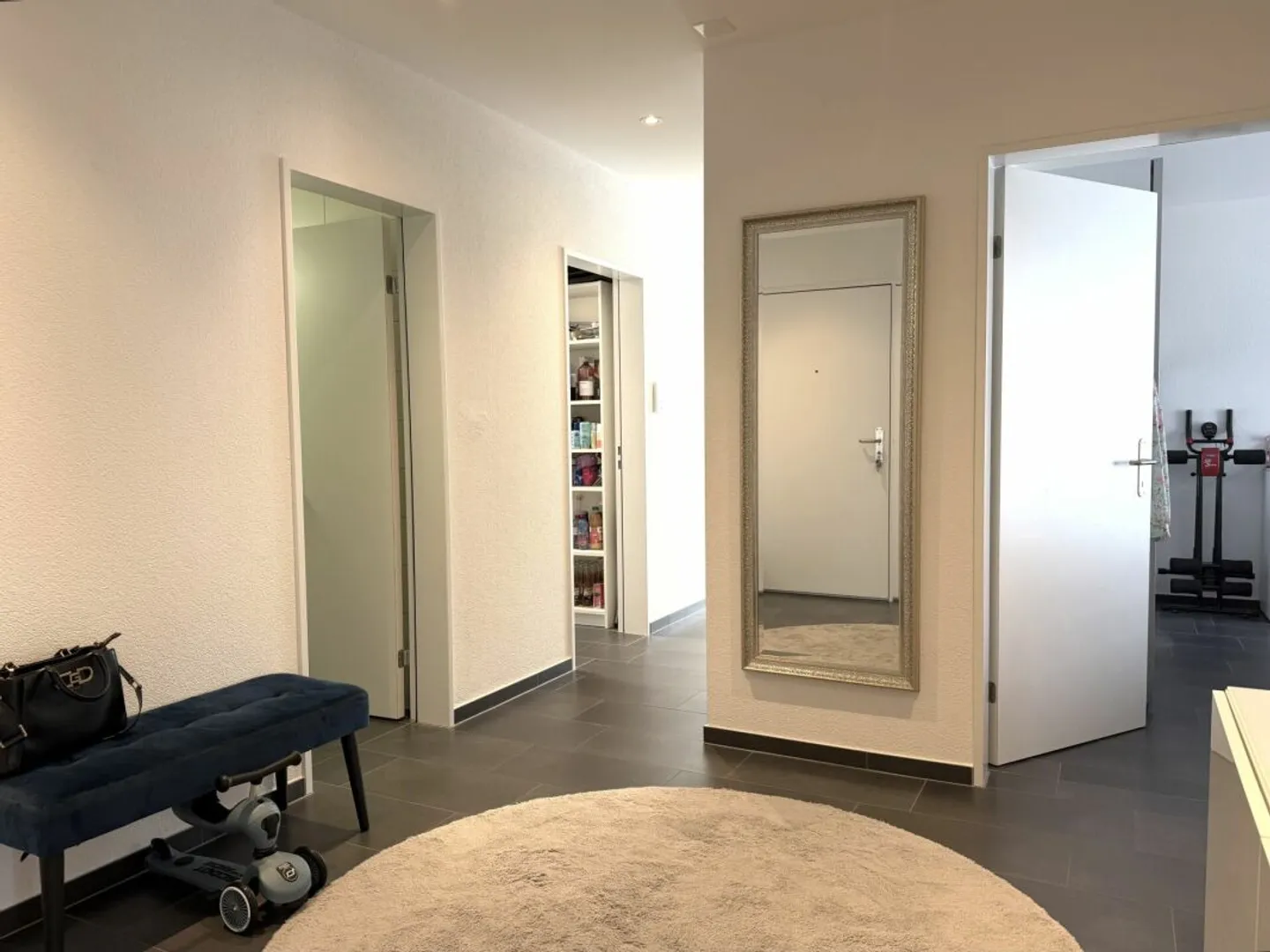 Moderne, helle und attraktive 4,5-Zi. Wohnung in Niederrohdorf AG - Photo 5 sur 11