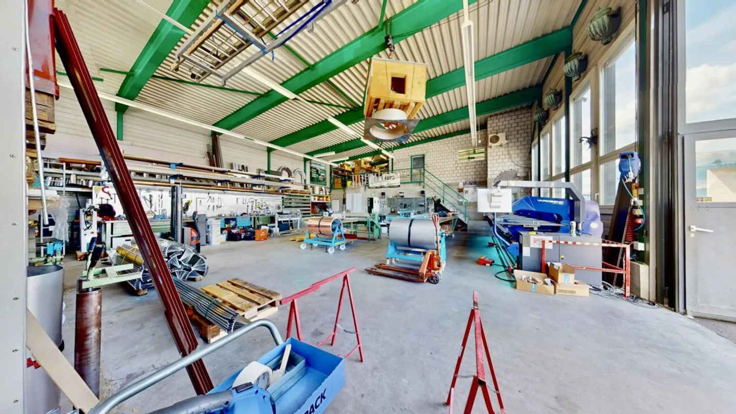 Posizione commerciale con valore di rarità nell'area economica di Lucerna - Foto 11 di 13