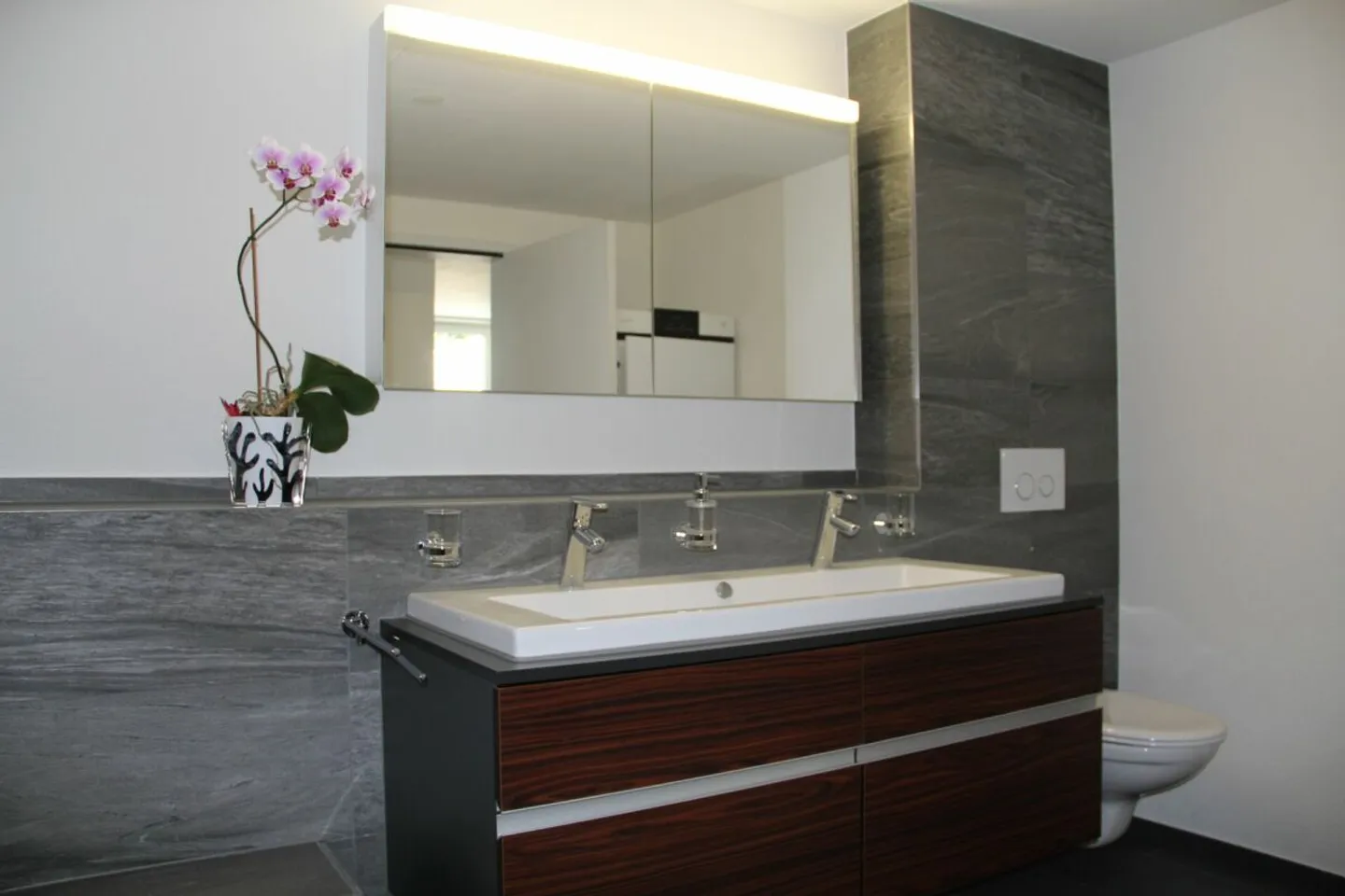 Dream apartment on the ground floor with panoramic view! - Photo 6 of 10