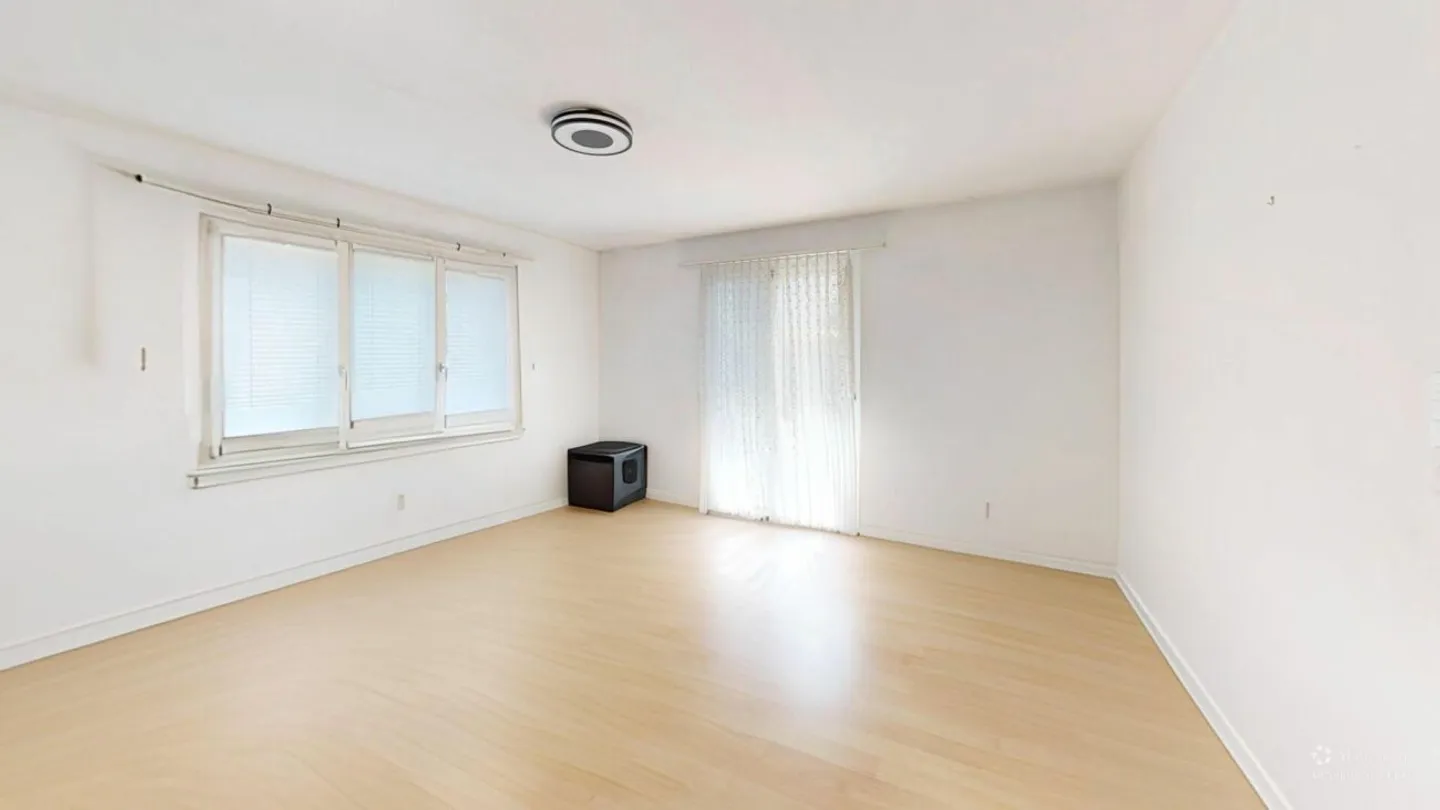 Casa plurifamiliare con rendimenti stabili e stato continuamente rinnovato - Foto 3 di 13