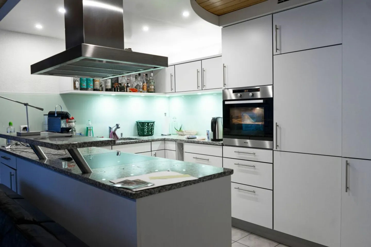 Charmantes Mehrfamilienhaus - Foto 3 von 13