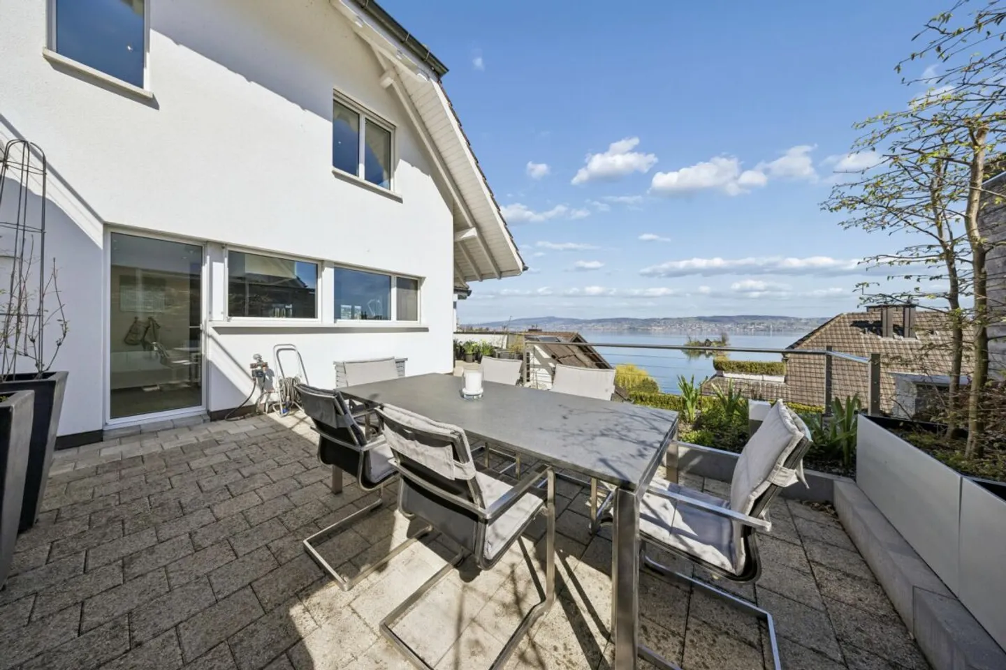 EInfamilienhaus mit unverbaubarer Seesicht - Foto 2 von 13