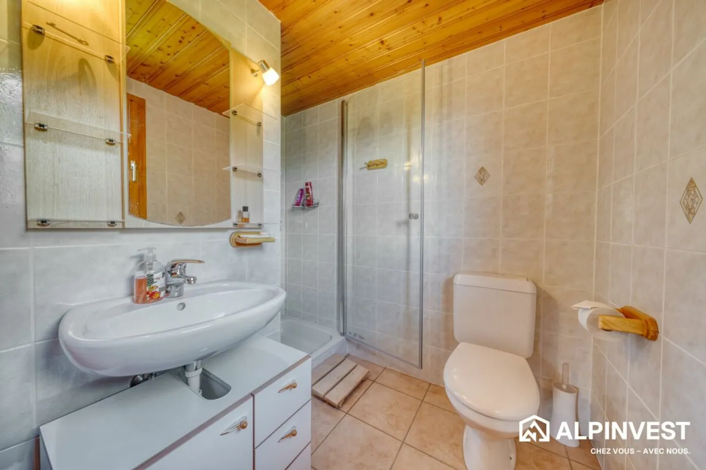Sympathique chalet à Sornard dans un état impeccable ! - Foto 8 von 13