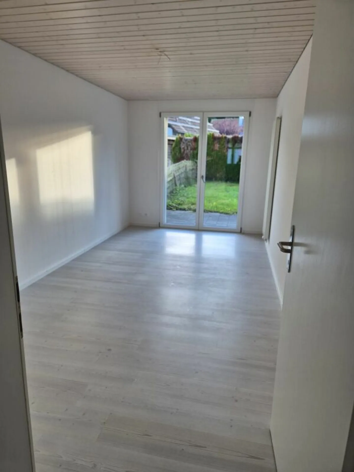 Appartement de jardin ensoleillé de 3,5 pièces - Photo 13 sur 13