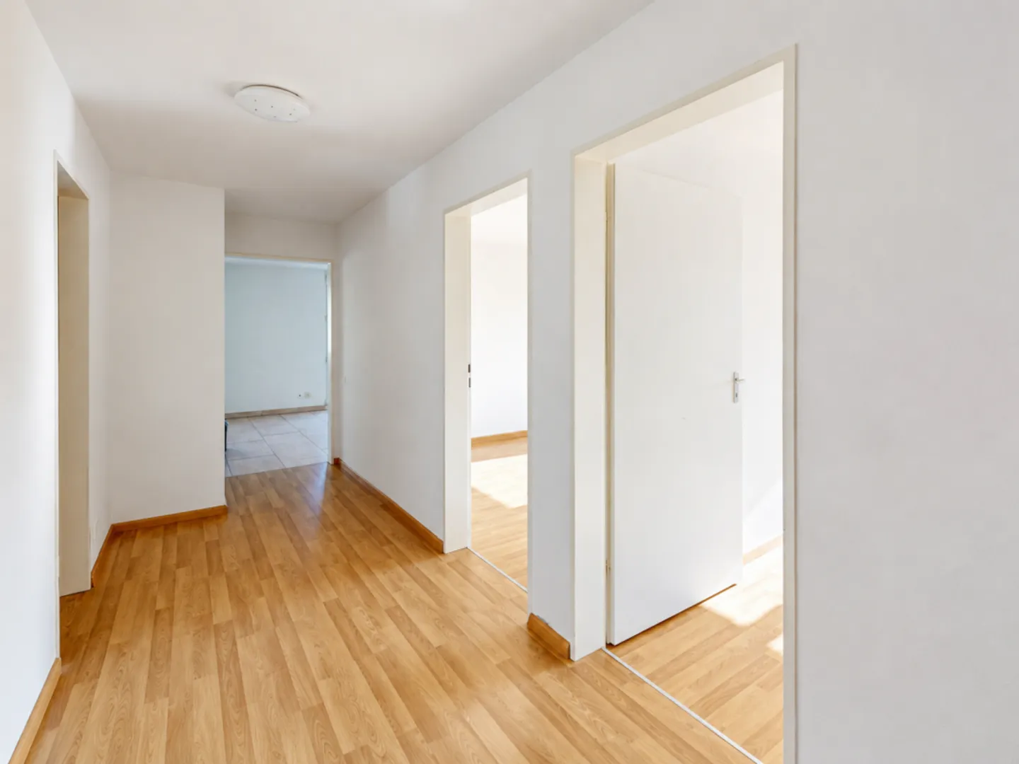 Wohnen mit Aussicht helle 3.5-Zimmerwohnung in Augst - Photo 6 of 9