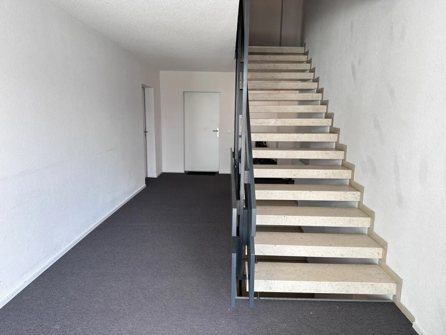 Maison multifamiliale avec 10 appartements - Photo 12 sur 12