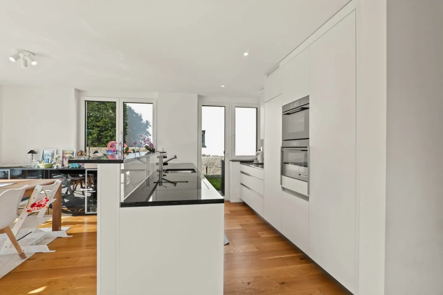 Living with a View - Your New Home in Lausen - Photo 4 of 13