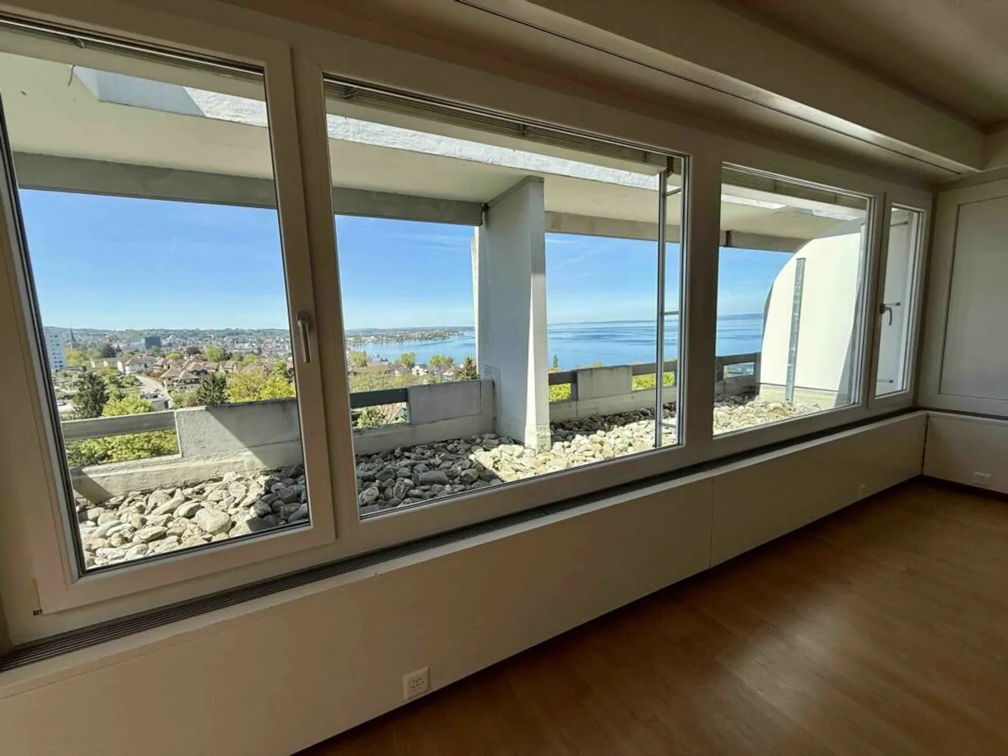 Appartement en attique de 3,5 pièces - Photo 6 sur 13