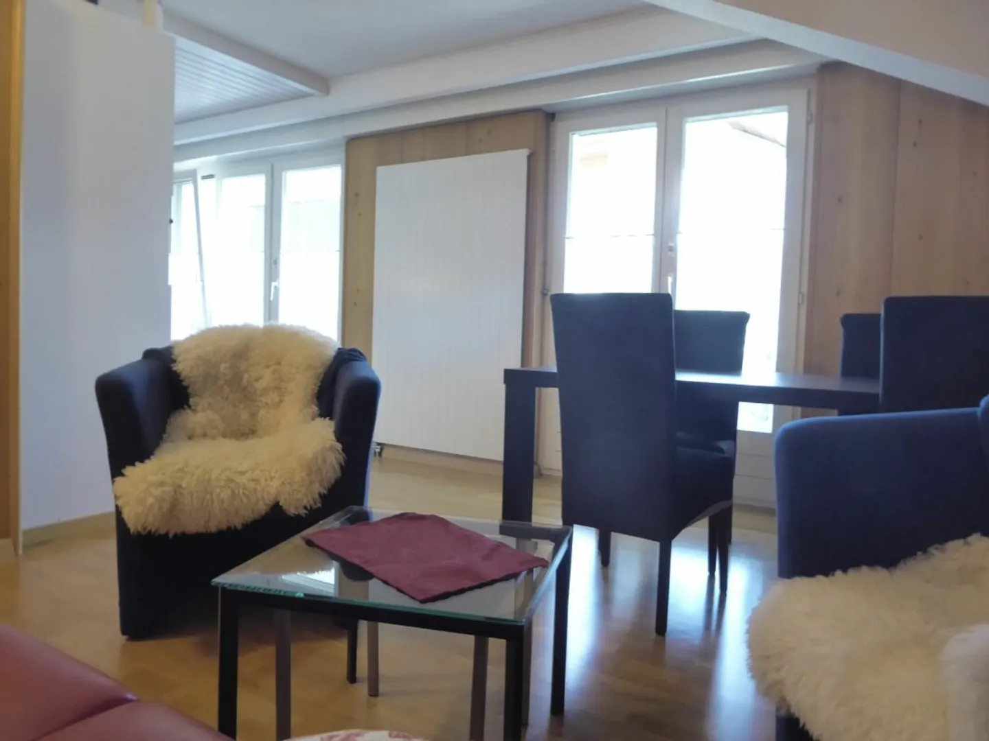 Appartement de vacances 3 pièces avec place de parking souterrain et place de parking extérieur - Photo 3 sur 13