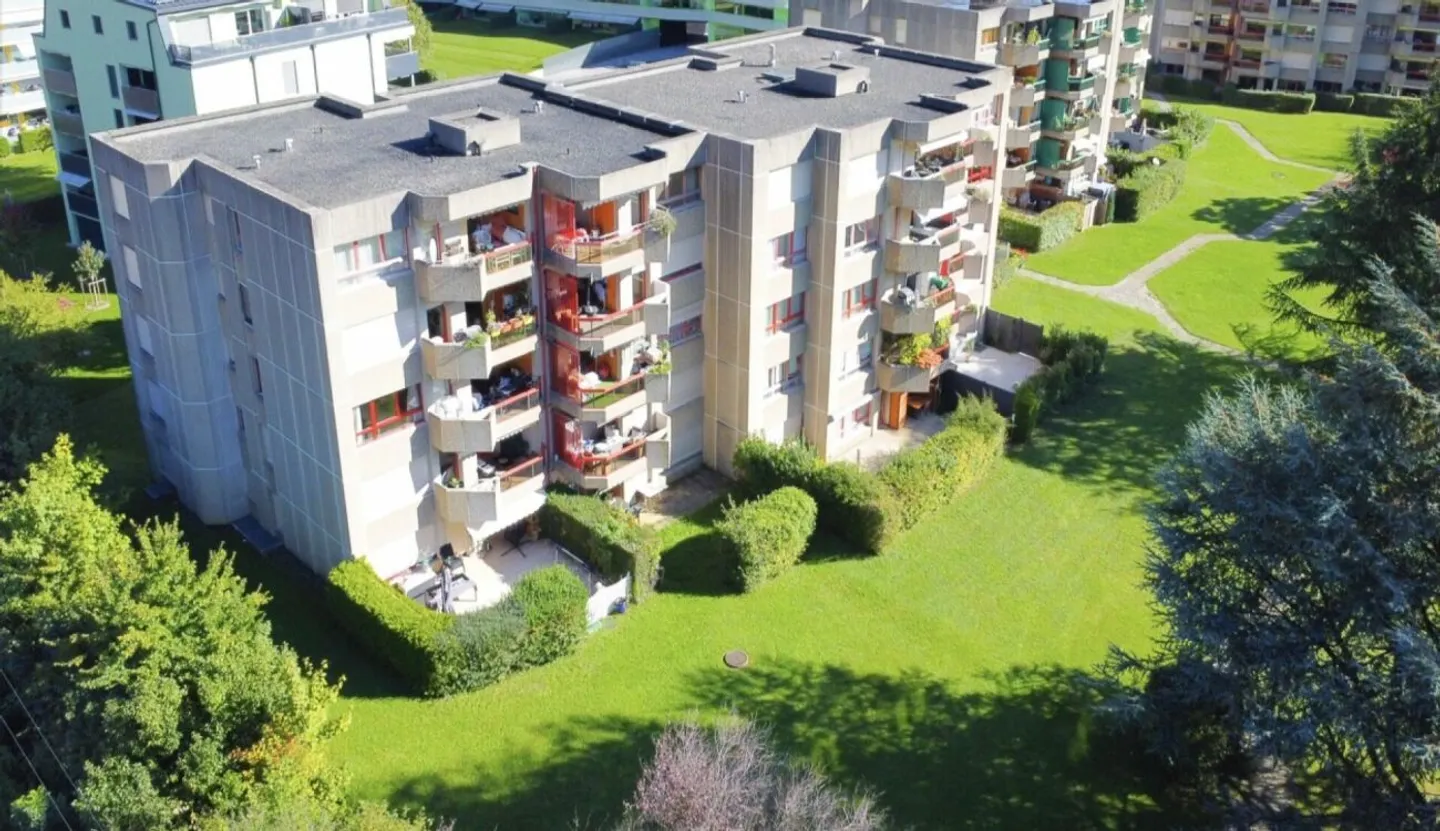 5.5 Room Apartment in Monthey - Photo 3 of 13