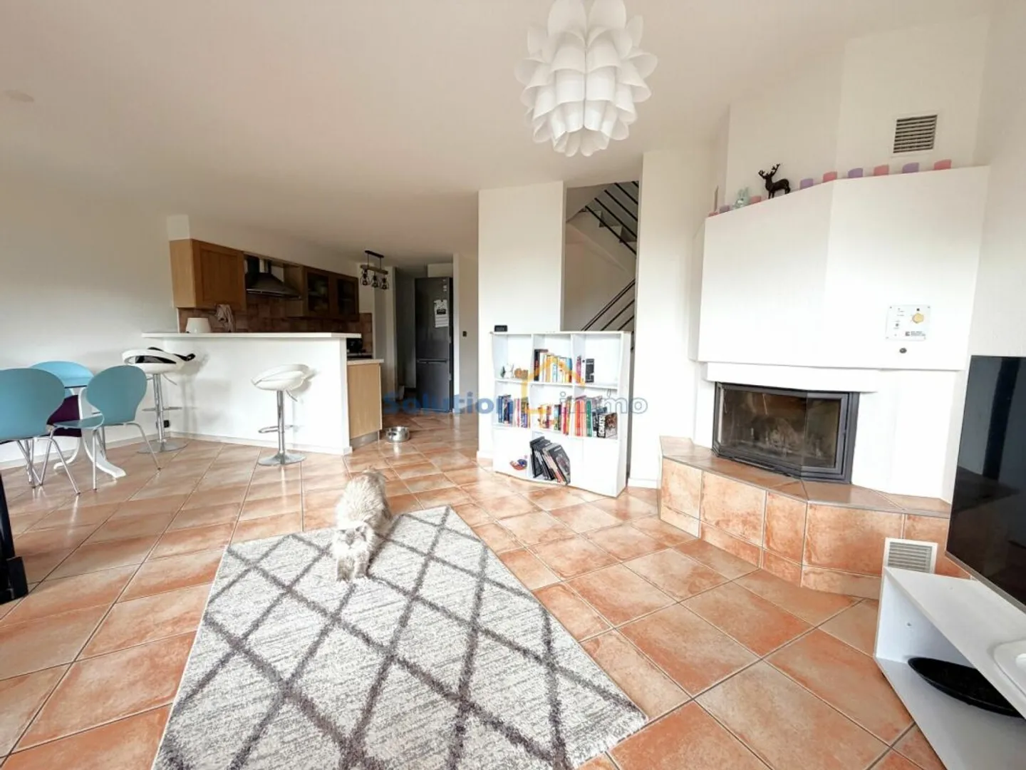 Große angrenzende Villa mit 6,6 Zimmern - Foto 5 von 13