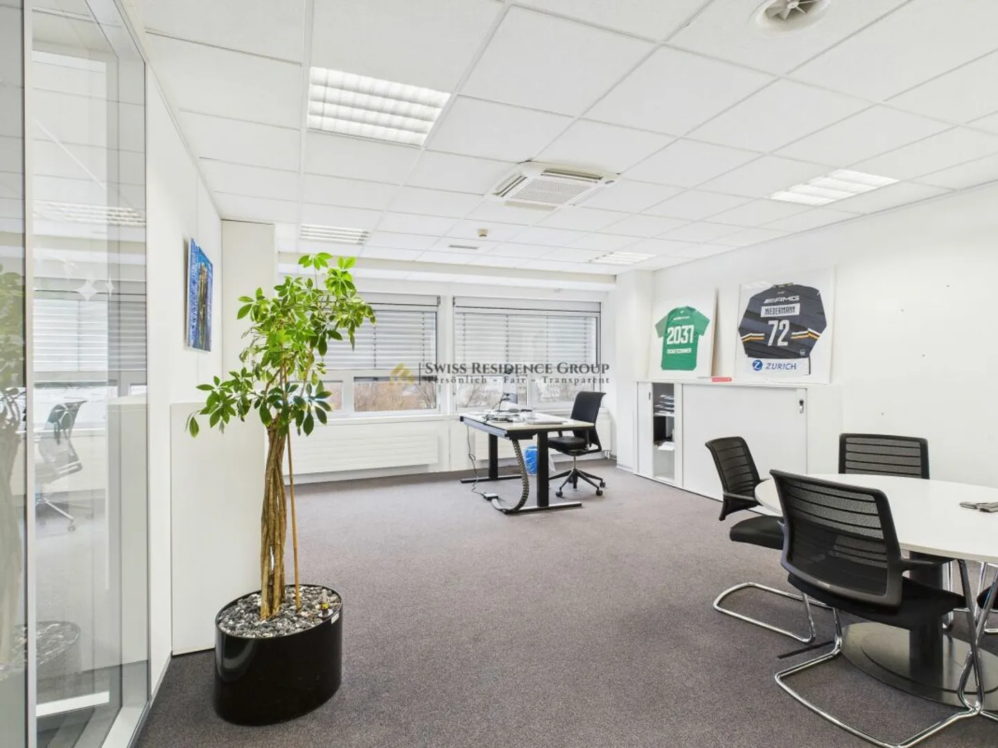 Riedmatt Center - Representative Office Spaces with Optimal Infrastructure - Photo 12 of 13