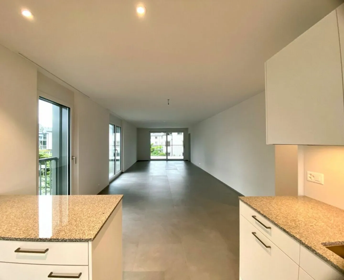 Modernes Wohngefühl: hell und grosszügig - Photo 3 sur 6