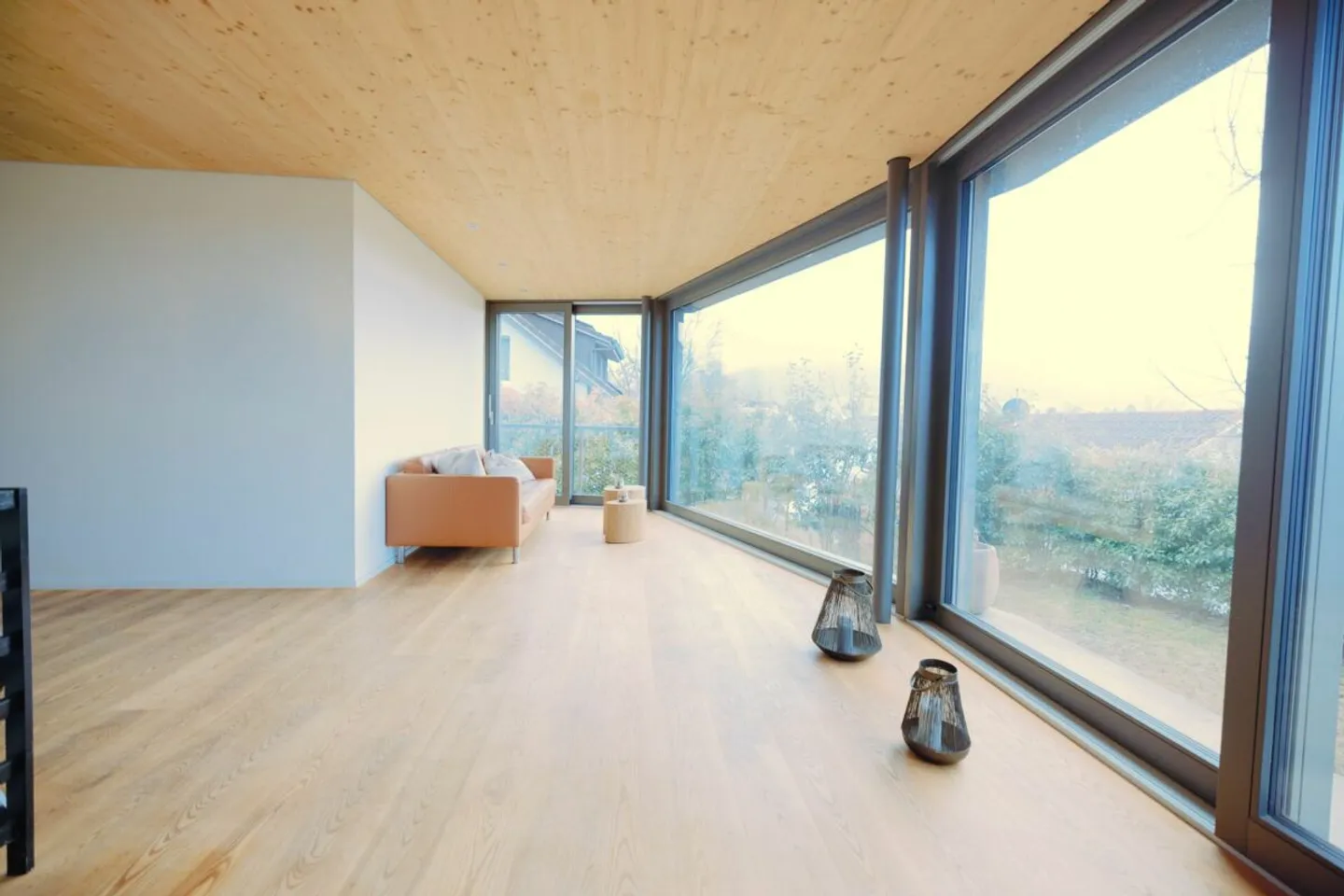 Elevated 5.5-room single-family house with beautiful views and tranquility - Photo 4 of 11