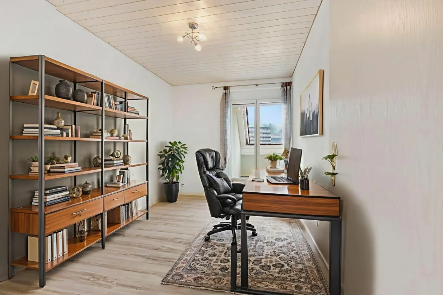 Bright 3.5-room maisonette apartment in a quiet yet central location - Photo 6 of 13