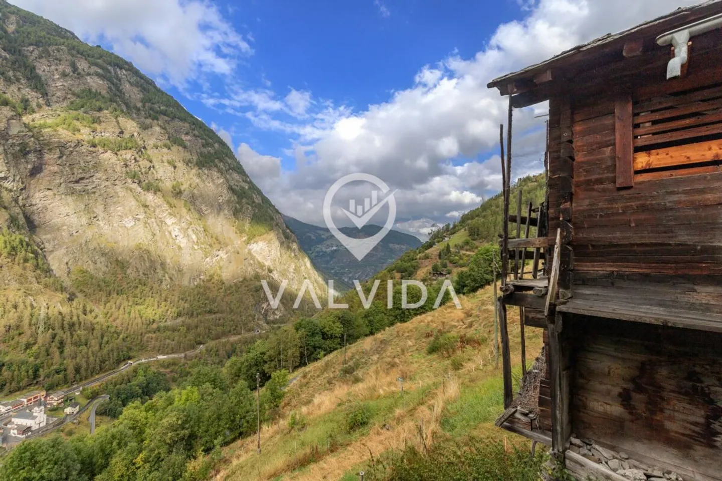 Pure mountain idyll - immediately available apartment near the Saas ski areas - Photo 10 of 11