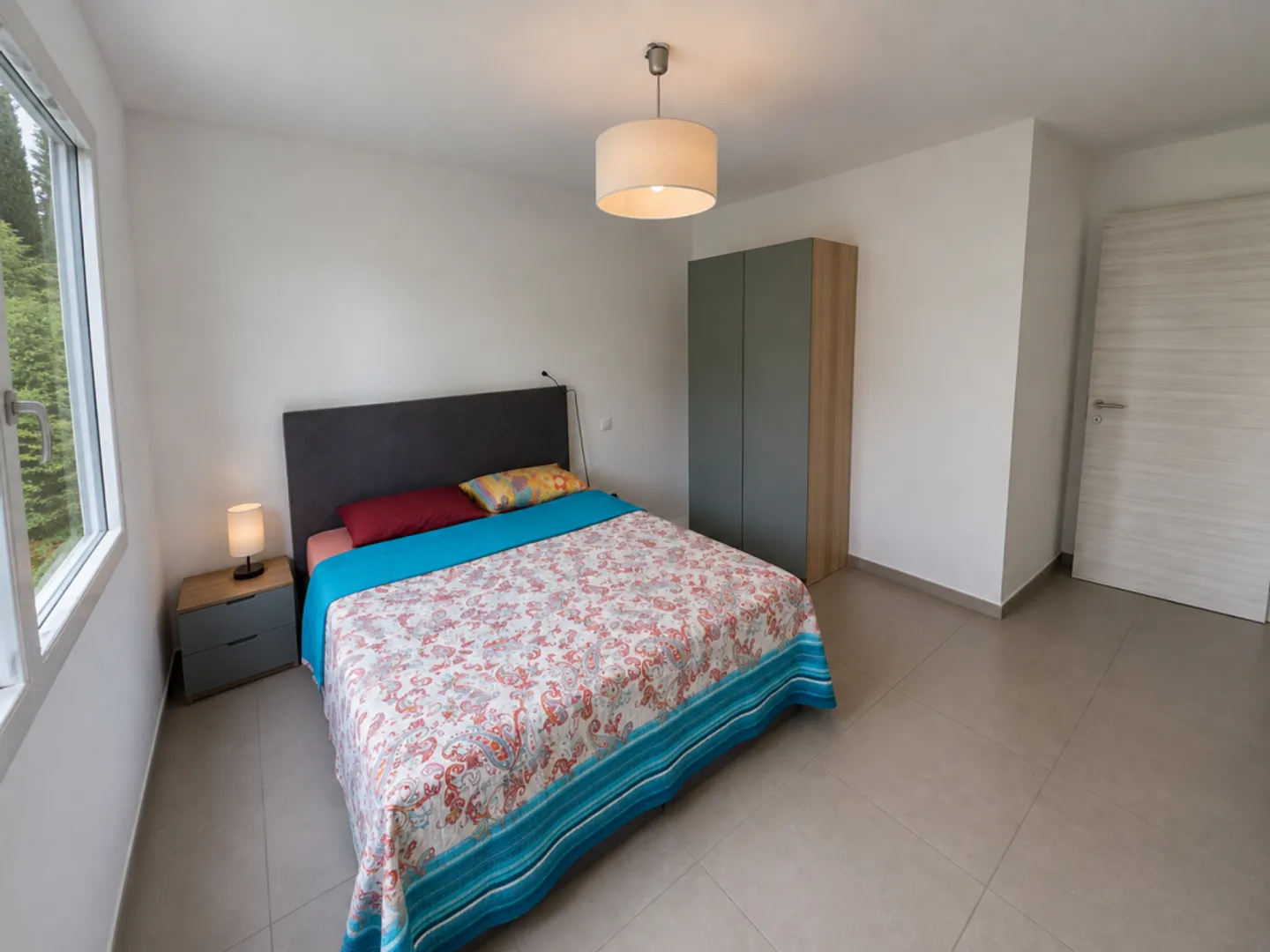 Attraktive 2,5-Zimmer-Gartenwohnung in Manno - moderner Wohnkomfort - Foto 9 von 13