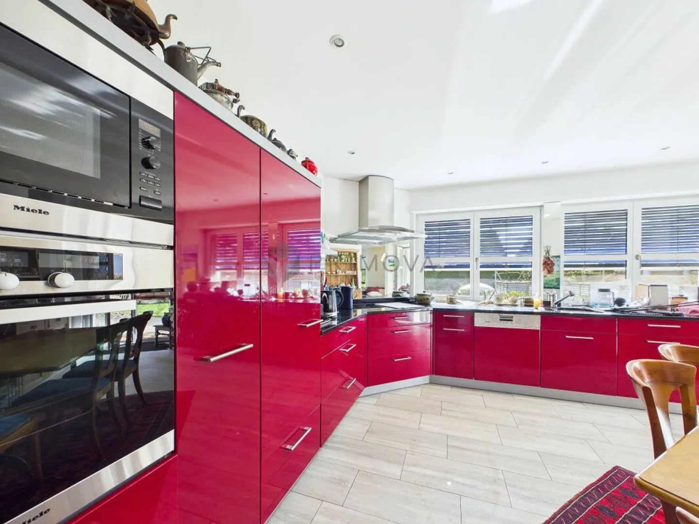 Stilvolles Einfamilienhaus in ruhiger Lage mit hohem Wohnkomfort - Foto 5 di 13