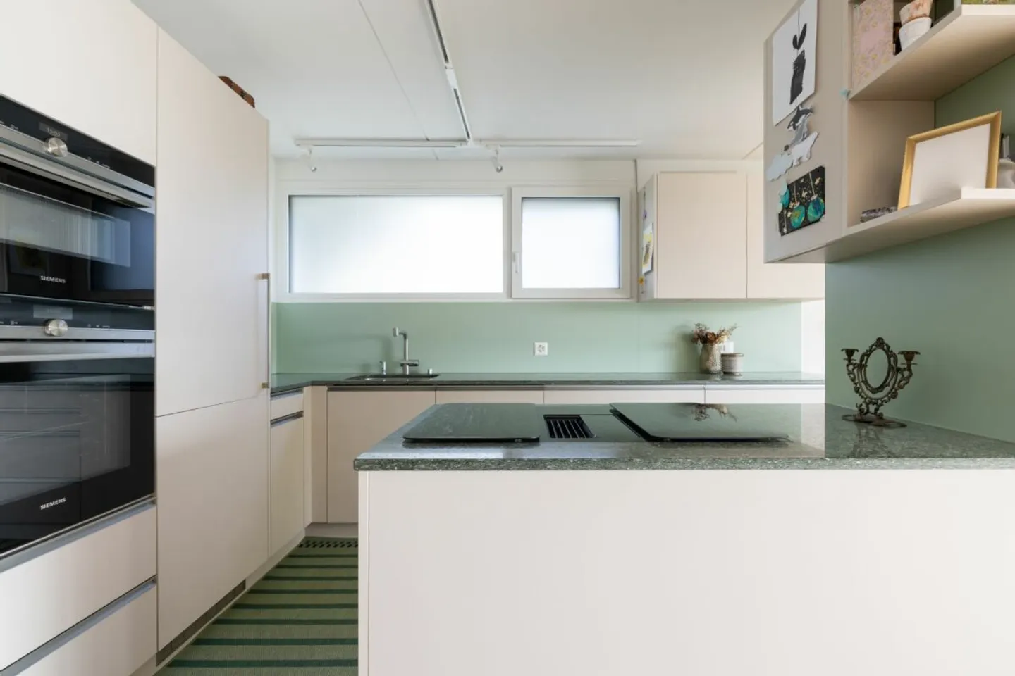 4.5 Zimmer Eck-Terrassenhaus in Bolligen - Foto 4 von 13