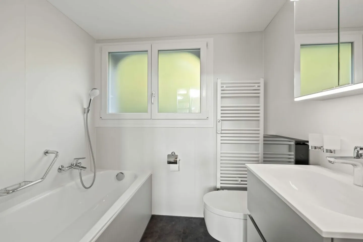 Maison Familiale dans un Endroit Calme - Photo 7 sur 13