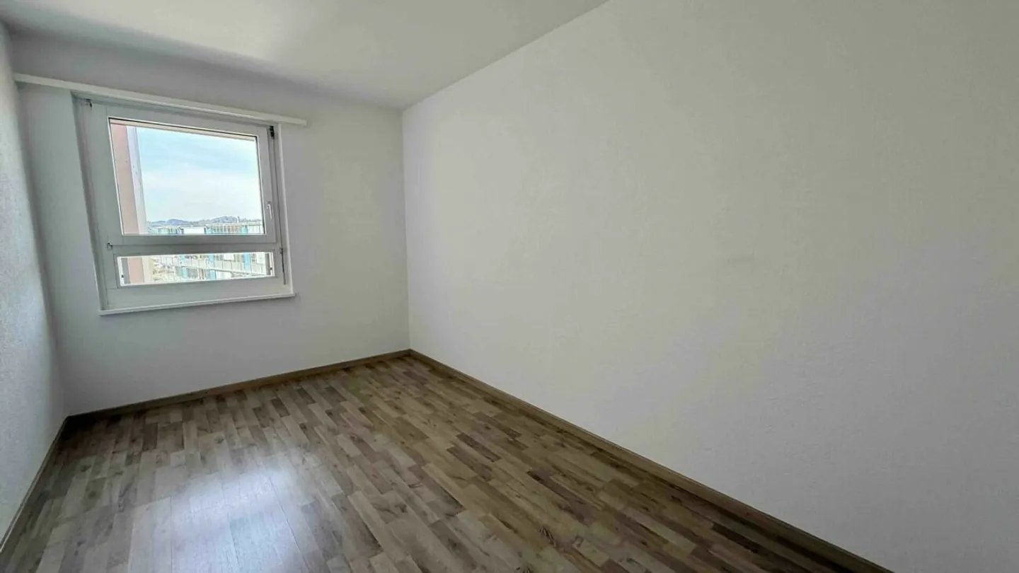 Moderne 3.5-Zimmerwohnung - Foto 7 von 11