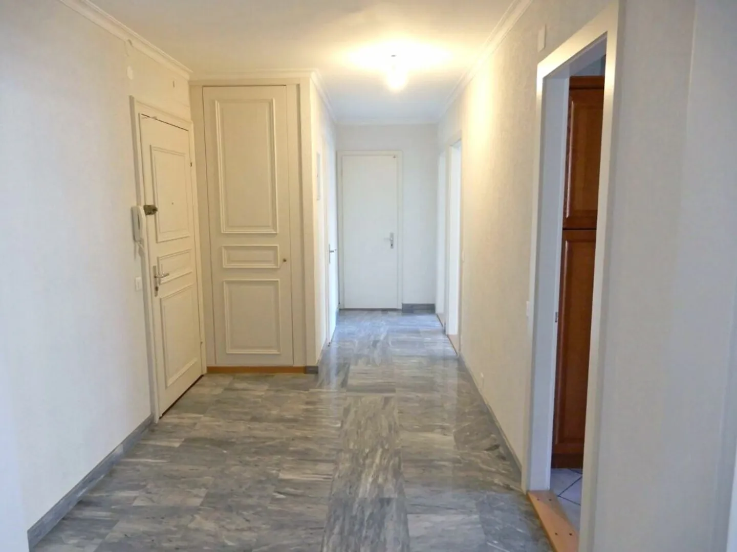 Beautiful apartment in the heart of Champel facing Parc Bertrand - Photo 1 of 9