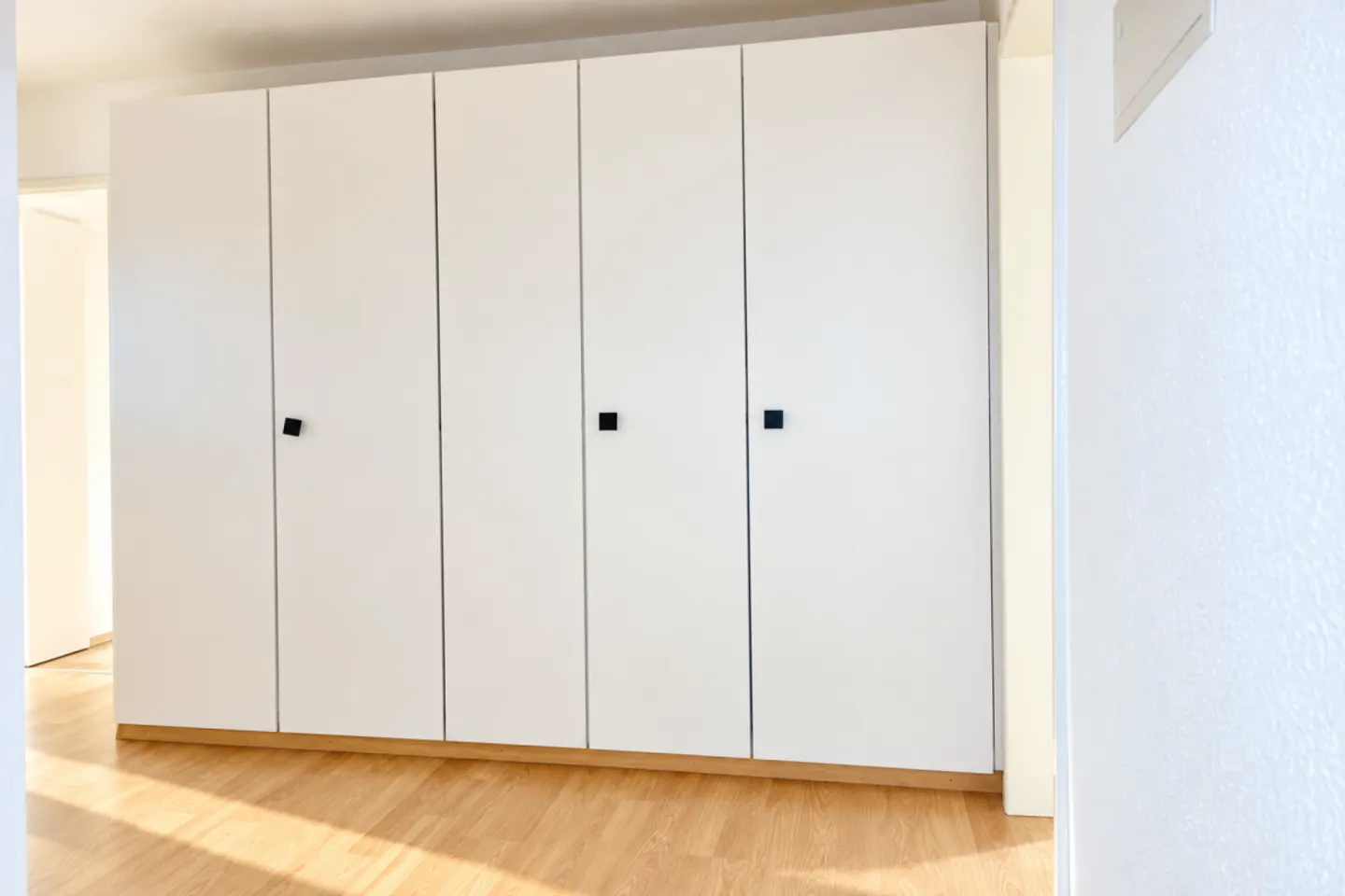 Appartamento 5.5 stanze recentemente ristrutturato con grande parco giochi! - Foto 4 di 10