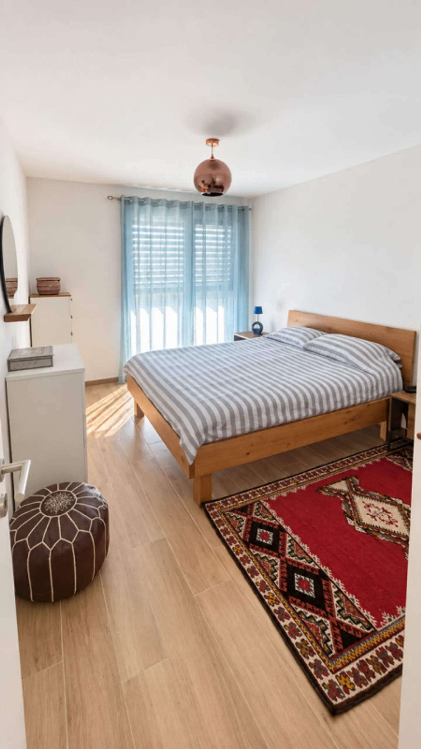 4,5-Zimmer-Wohnung, wie neu, Baujahr 2023 und 2 Parkplätze - Foto 11 von 13
