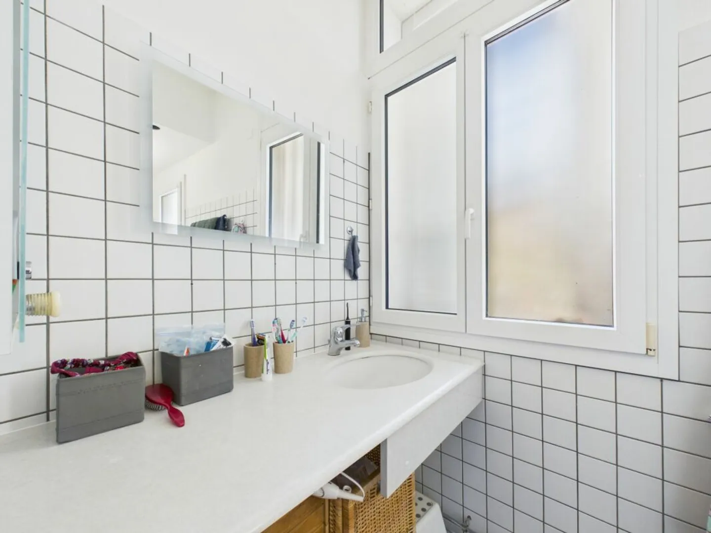 Elegant Apartment with Large Terrace - Photo 10 of 13