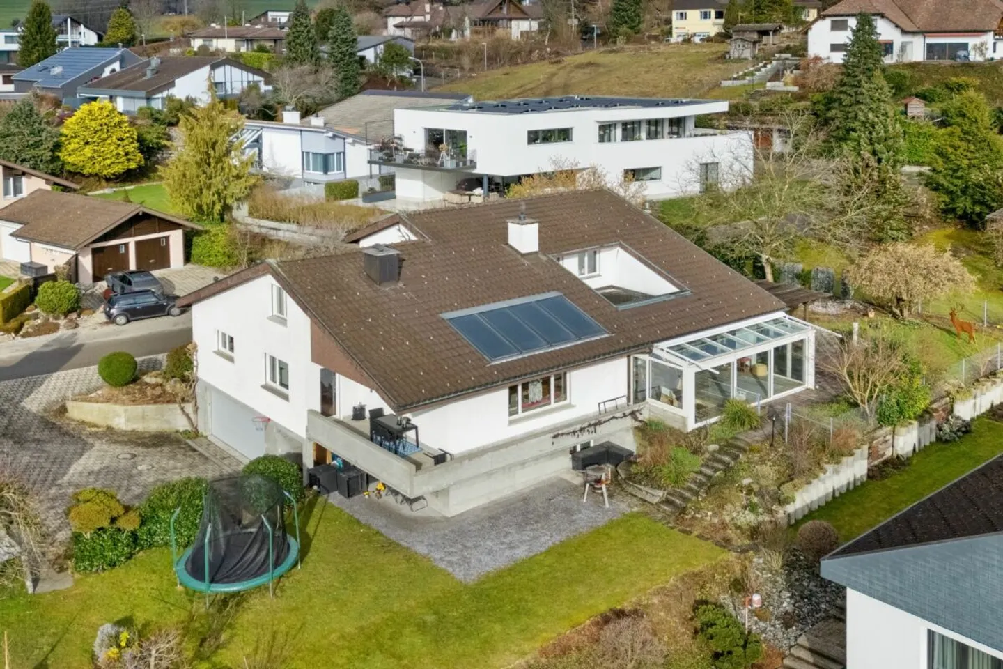 Geräumiges Einfamilienhaus in Bronschhofen - Foto 1 von 13