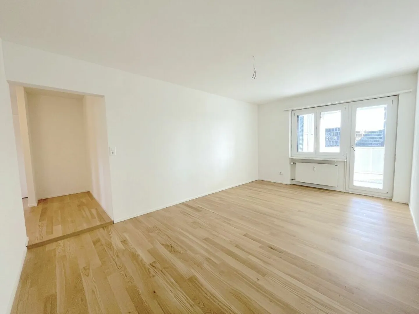 Stilvolles Apartment mit grossem Balkon - Foto 4 von 11