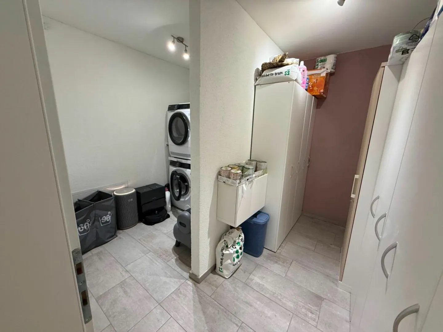 Moderne 3.5-Zimmerwohnung in Hombrechtikon zu vermieten - Foto 9 von 13