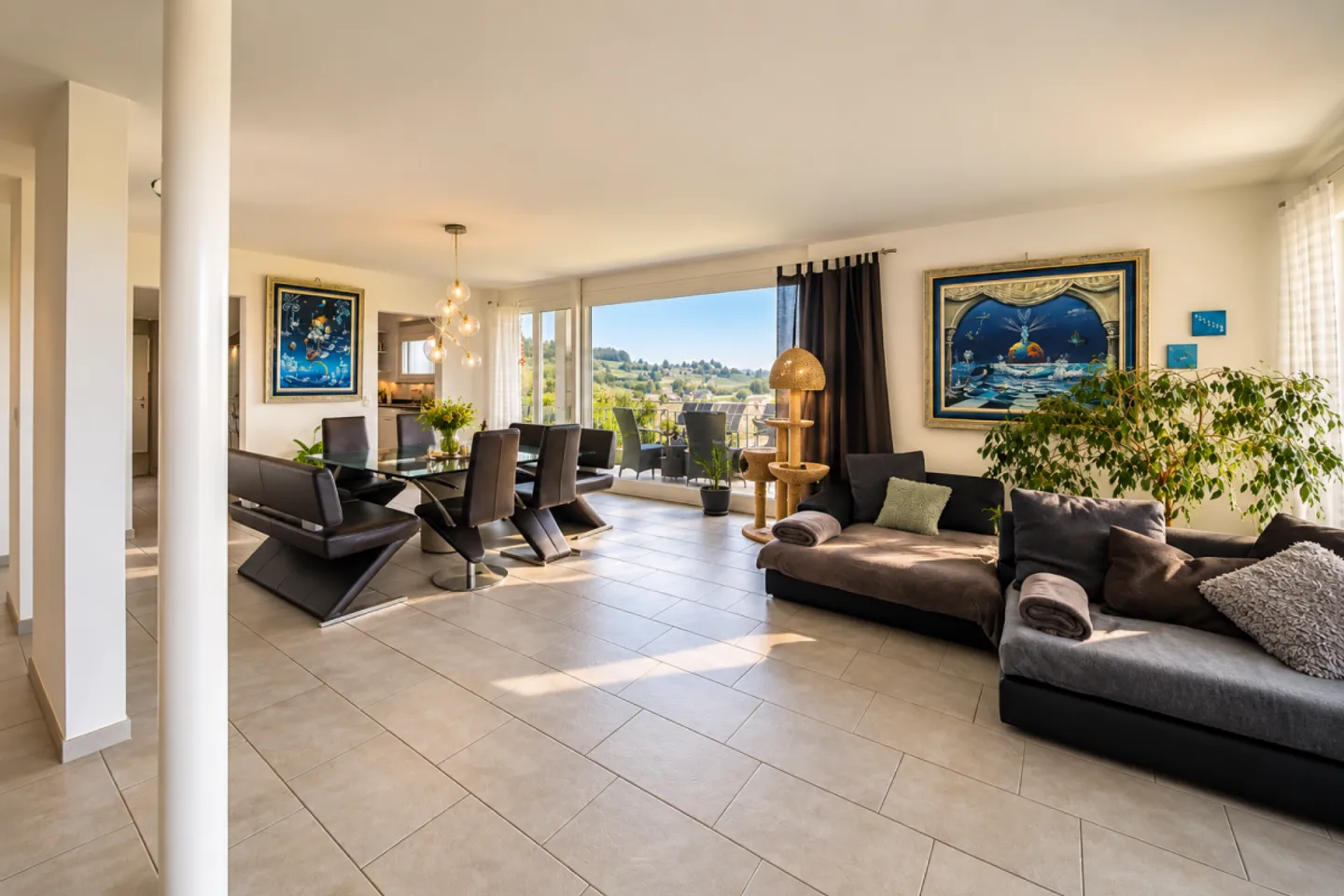 Wohnen mit Panorama bis zum Säntis - grosszügige 6.5-Zimmer-Villa mit Whirlpool und weitläufigem Garten - Photo 9 sur 13