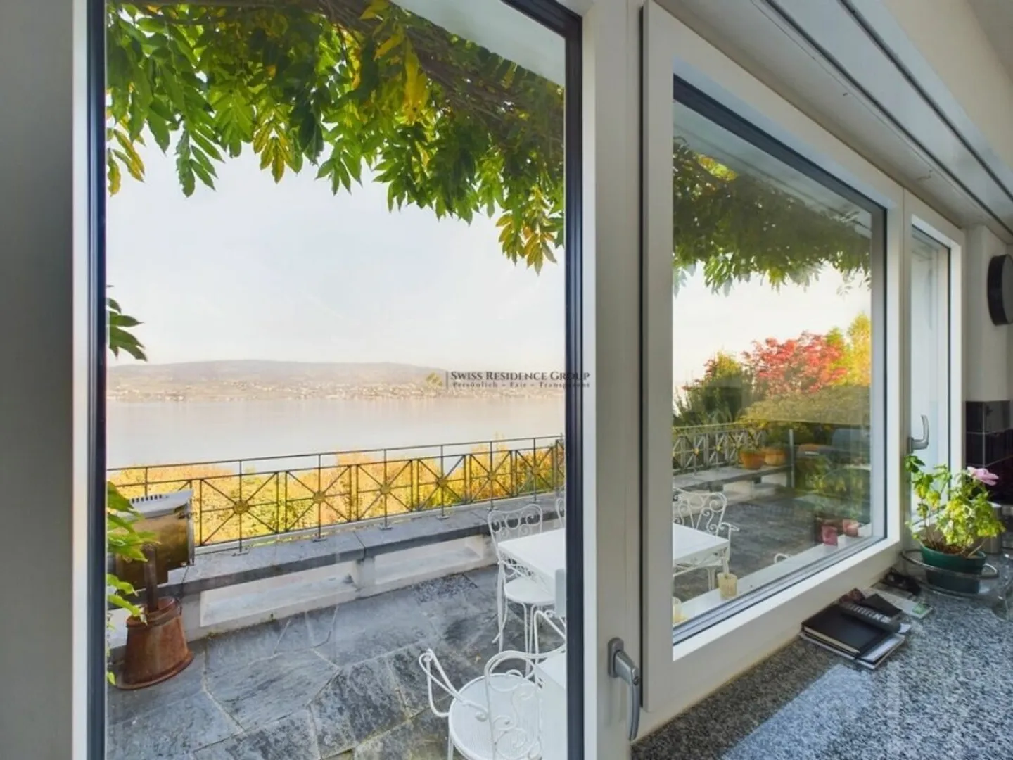 Villa esclusiva con vista lago, piscina e molta privacy - Foto 11 di 13