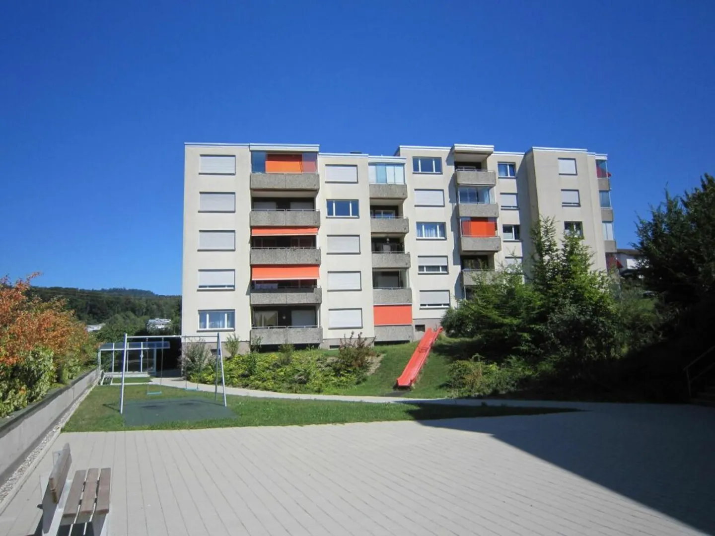 A retreat with residential quality - Photo 1 of 13