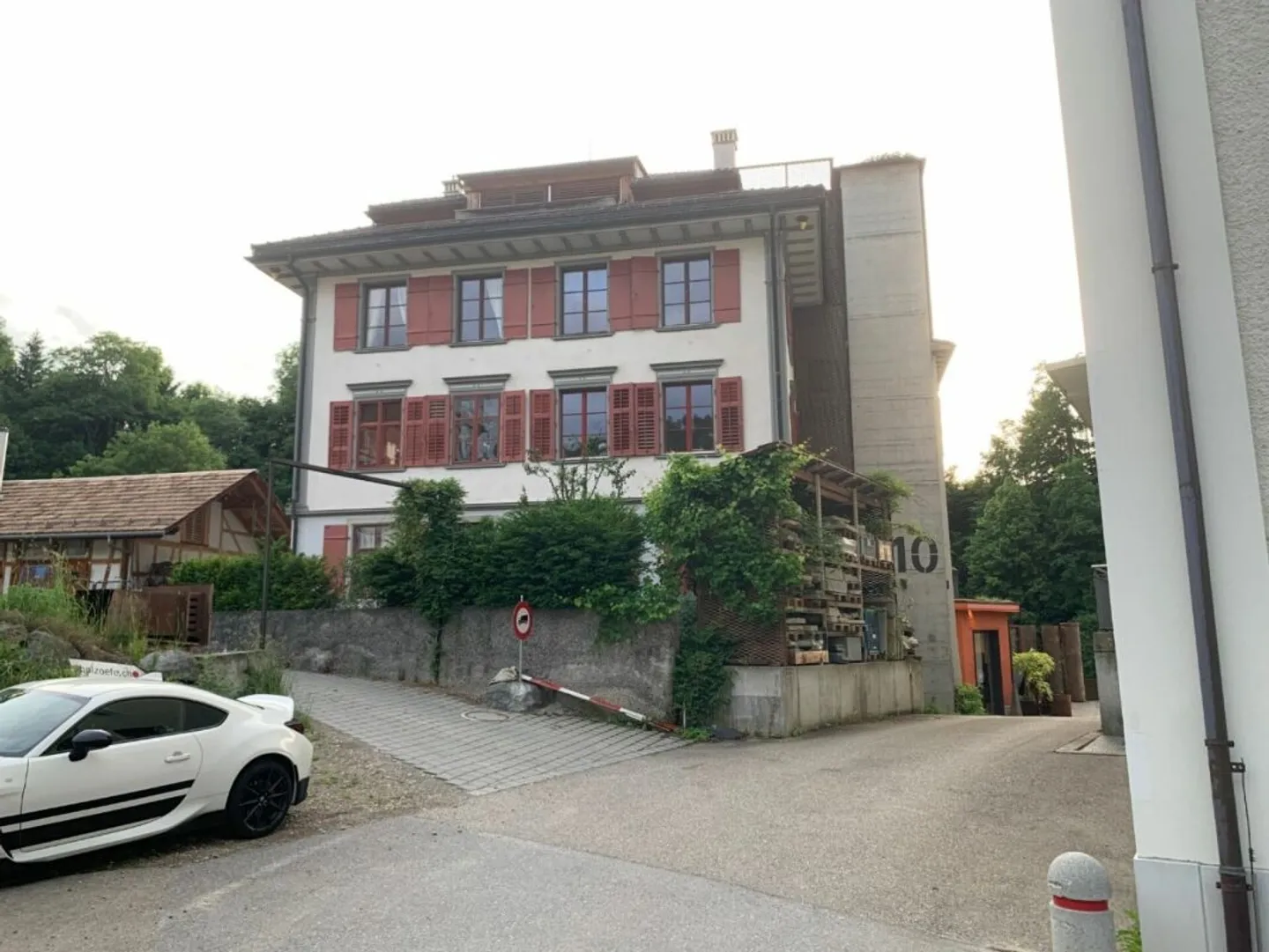 Bijou - Appartement 6.5 pièces, entièrement rénové avec terrasse sur le toit de 200m2 - Photo 12 sur 13