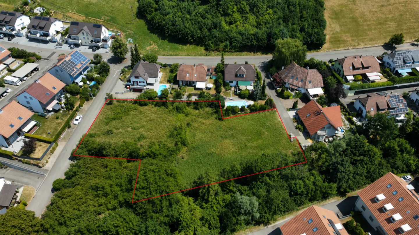 POSIZIONE TOP - GIÀ APPROVATO E CON ALTA MARGINE DI GUADAGNO! 2'905 M² - Foto 2 di 5
