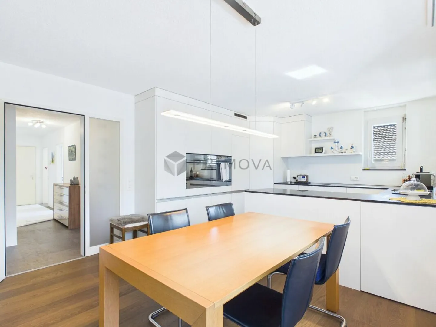Casa unifamiliare con appartamento indipendente a Heiligkreuz (Mels) - Foto 4 di 13