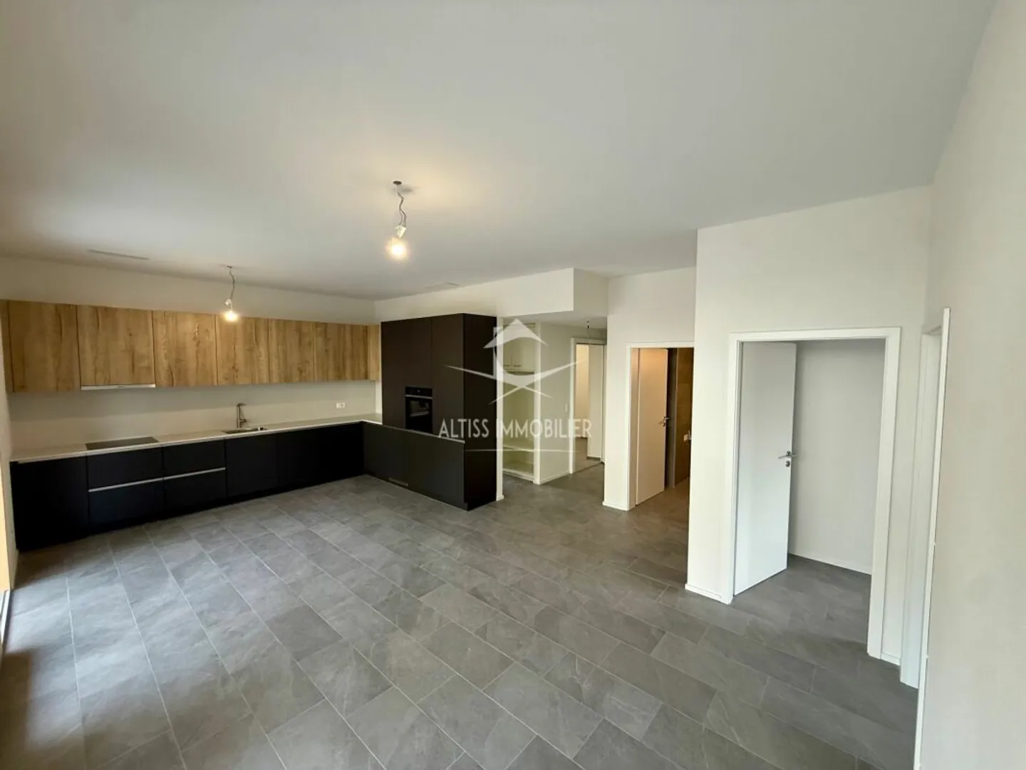 Appartement Neuf avec Jardin - Photo 2 sur 10
