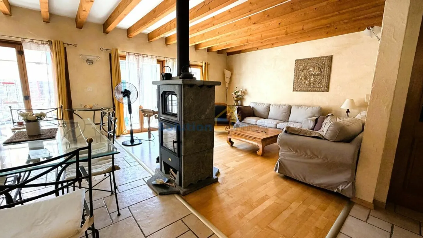 Grande maison villageoise au centre de Vouvry - Photo 3 of 13