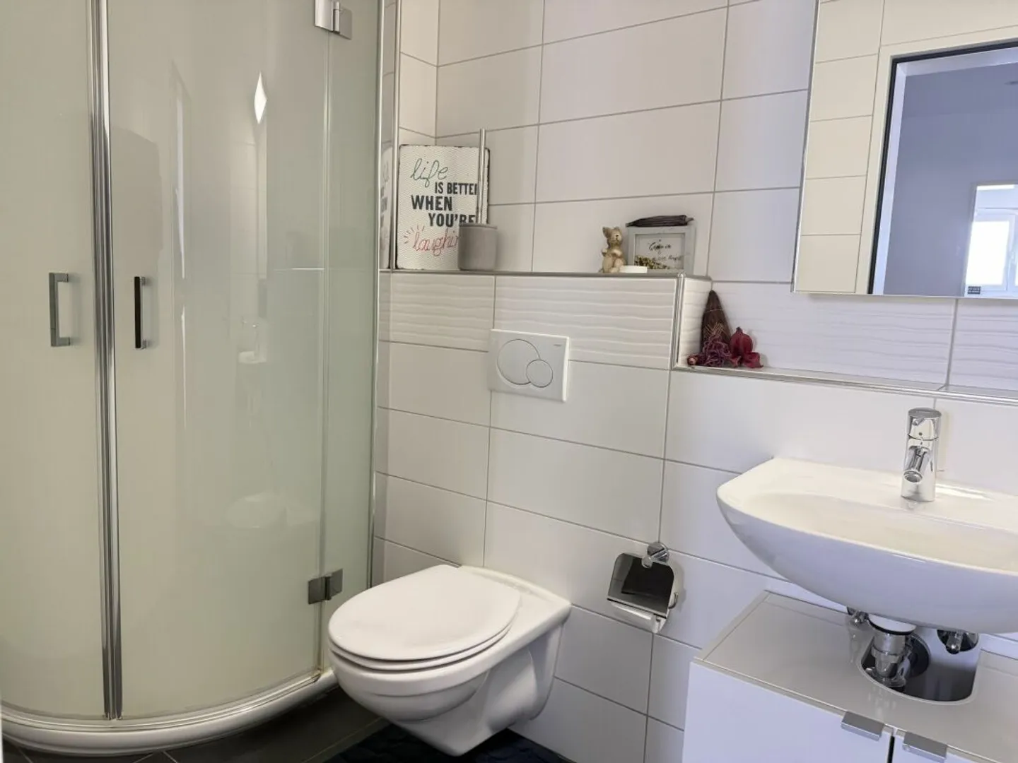Moderne, helle und attraktive 4,5-Zi. Wohnung in Niederrohdorf AG - Photo 10 sur 11