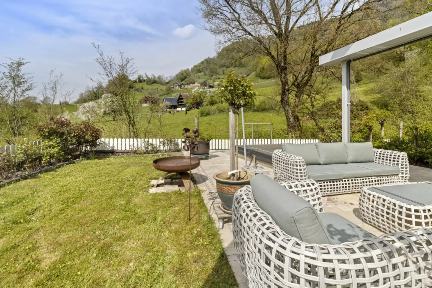 4½-Zimmer-Einfamilienhaus - Foto 2 di 11