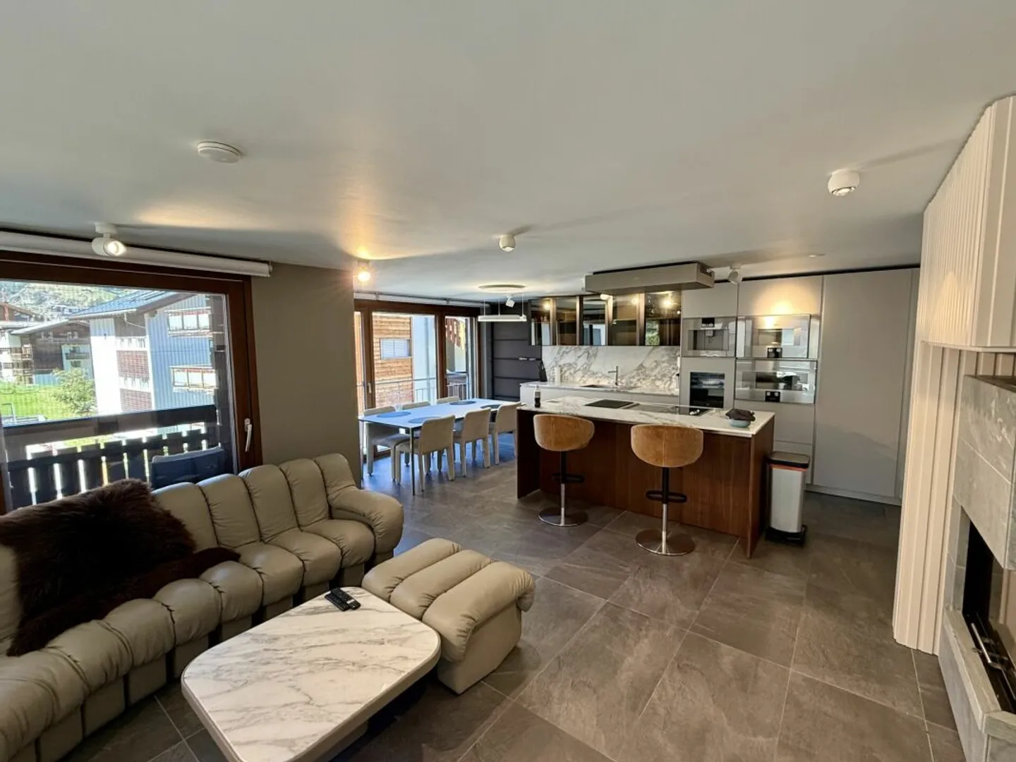 Appartement de luxe moderne de 5,5 pièces - Résidence secondaire - Photo 1 sur 13