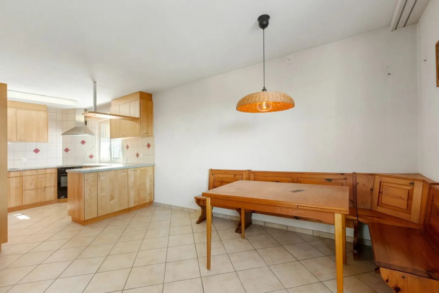 Grosszügiges 6½-Zimmer-Einfamilienhaus mit Doppelgarage - Photo 11 of 13