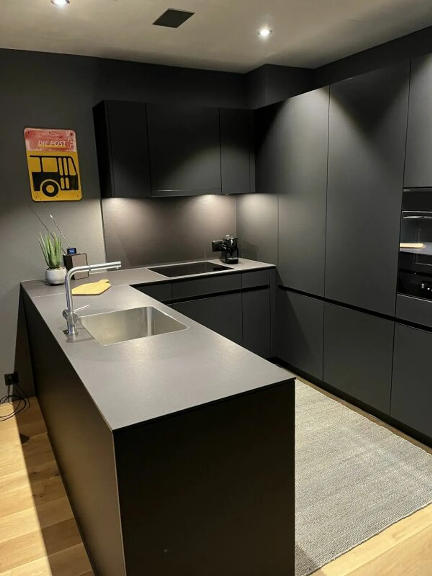 3 1/2-room penthouse apartment, located directly on the Sitter, with great views - Photo 4 of 13