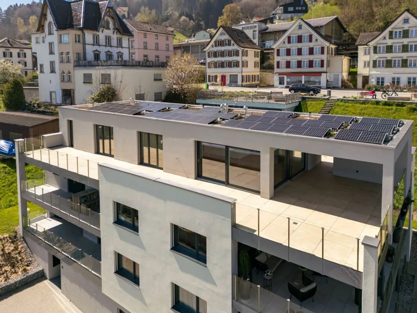 PANORAMA PENTHOUSE WITH LAKE CONSTANCE VIEW & PRIVATE POOL, LIVING AT THE HIGHEST LEVEL - Photo 10 of 12