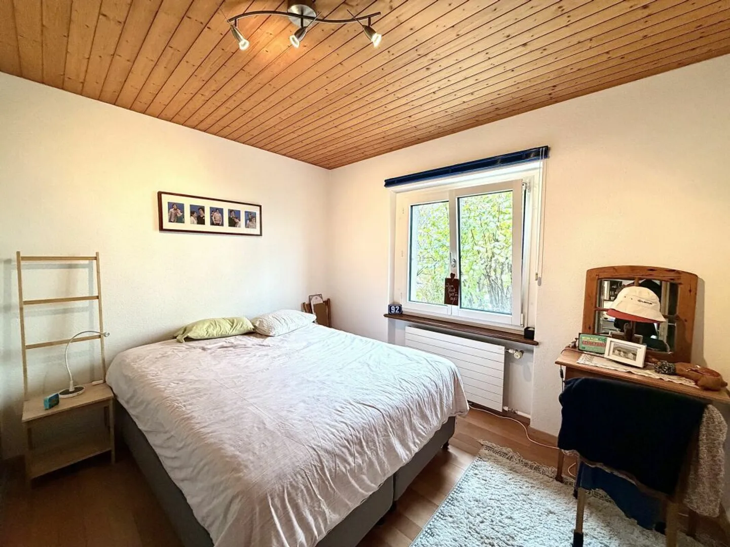 Attraktives Einfamilienhaus mit gepflegtem Garten! - Foto 5 von 12