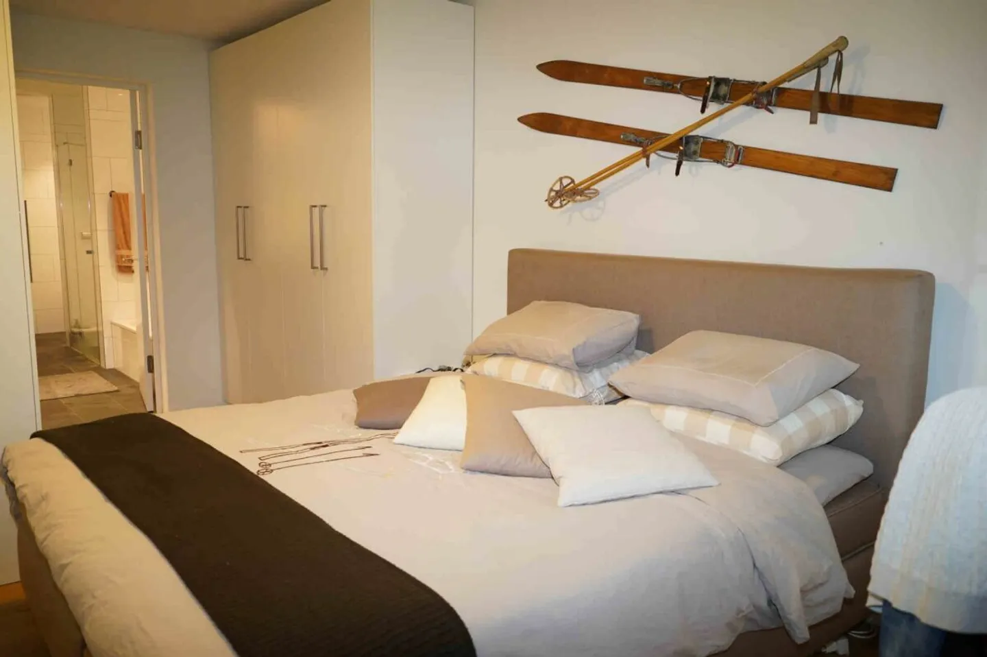 Large First Apartment in Central St. Moritz - Bad - Photo 6 of 12