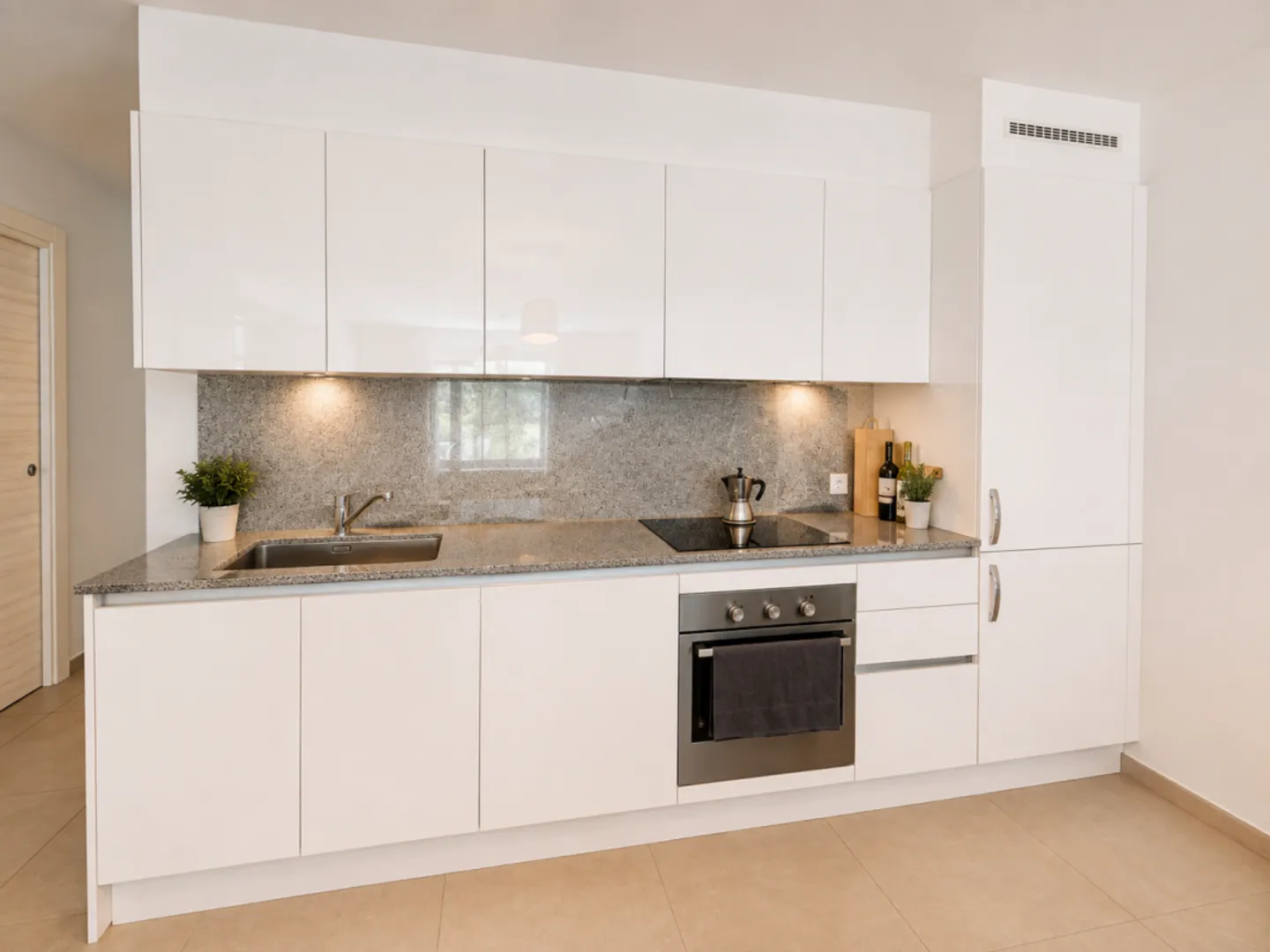 Attraktive 2,5-Zimmer-Gartenwohnung in Manno - moderner Wohnkomfort - Foto 7 von 13